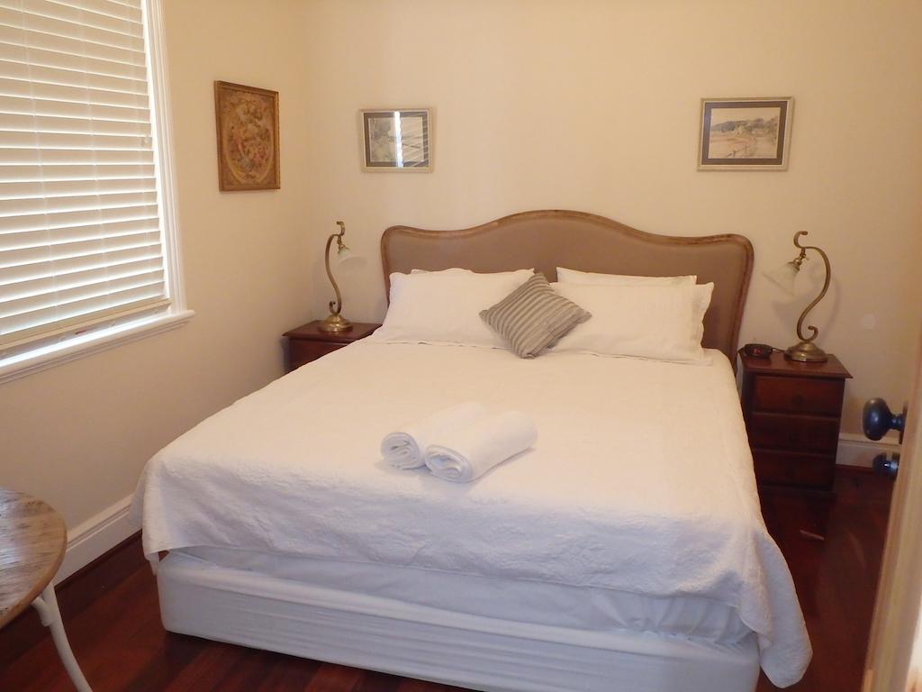 Hamptons Inn Bed & Breakfast Fremantle Room photo